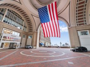 20 Rowes Wharf PH4, Boston MA 02110