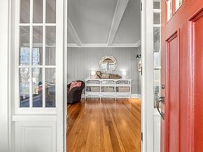 16 Hemenway Road, Salem MA 01970