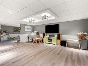 16 Hemenway Road, Salem MA 01970