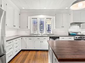 16 Hemenway Road, Salem MA 01970