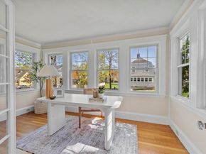 54 Pratt St, Reading MA 01867