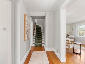54 Pratt St, Reading MA 01867