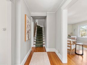 54 Pratt St, Reading MA 01867