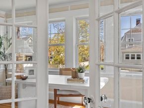 54 Pratt St, Reading MA 01867