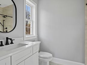 23 Day Cir, Woburn MA 01801