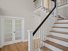 23 Day Cir, Woburn MA 01801
