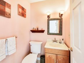 101 River Rd, Hanover MA 02339