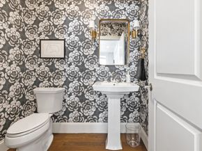 6 Tanglewood Drive 6, Framingham MA 01701