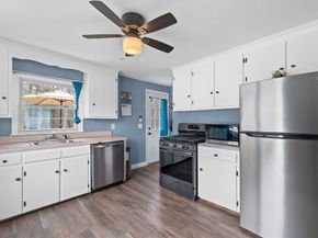 102 Brookside Rd, Rockland MA 02370