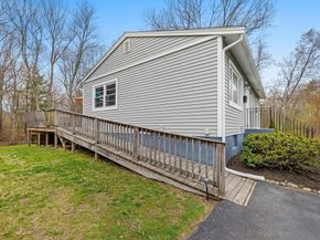 102 Brookside Rd, Rockland MA 02370