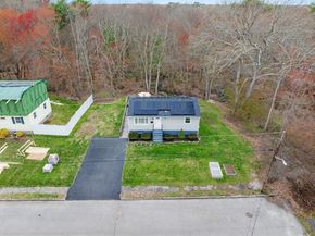 102 Brookside Rd, Rockland MA 02370