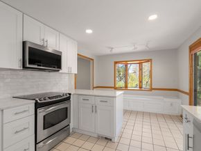 109 Jerrold St, Holliston MA 01746