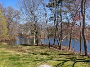 4904 Heatherwood Ln 4904, Peabody MA 01960