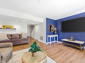 4904 Heatherwood Ln 4904, Peabody MA 01960