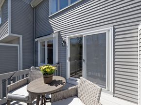 4904 Heatherwood Ln 4904, Peabody MA 01960