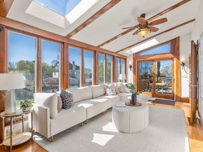 285 Fairmount Ave, Boston MA 02136