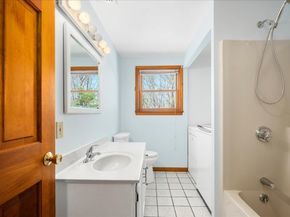 25 Collier Cir, Spencer MA 01562