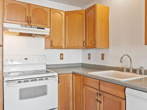 6 Kennedy Way, Templeton MA 01436
