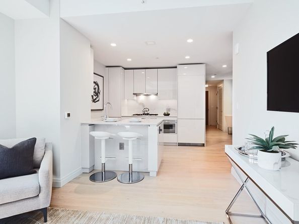 135 Seaport Blvd 808, Boston MA 02210