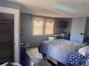 288 Weymouth St, Holbrook MA 02343