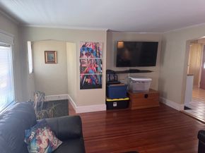 288 Weymouth St, Holbrook MA 02343