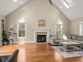16 Heather Lane, Southborough MA 01772