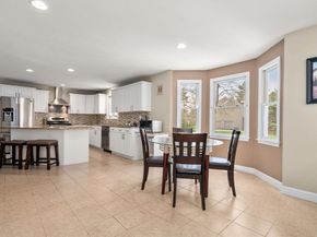 16 Heather Lane, Southborough MA 01772