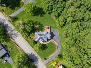 16 Heather Lane, Southborough MA 01772