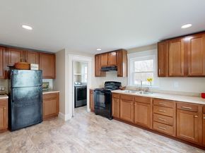 262 Plymouth Street, Bridgewater MA 02324