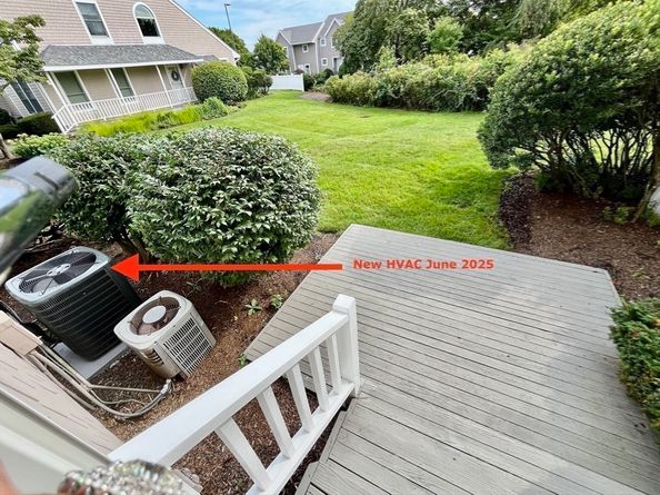 10 Sloop Ln 87, Quincy MA 02171