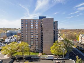 1025 Hancock St 12D, Quincy MA 02169