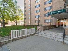 1025 Hancock St 12D, Quincy MA 02169