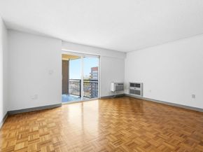 1025 Hancock St 12D, Quincy MA 02169