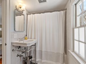 161 Crescent Rd, Concord MA 01742