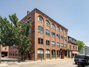 172-178 Green Street 12, Boston MA 02130