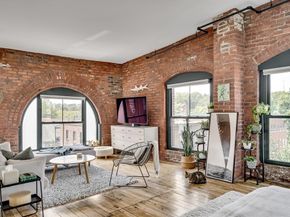 172-178 Green Street 12, Boston MA 02130