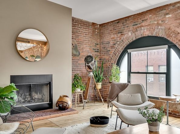 172-178 Green Street 12, Boston MA 02130