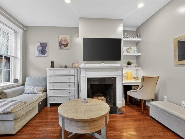 45 Garden St 3, Boston MA 02114