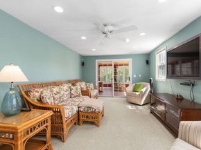 71 Pond Ln, Randolph MA 02368