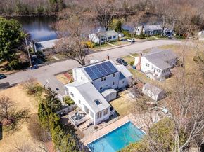 71 Pond Ln, Randolph MA 02368