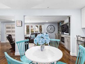 71 Pond Ln, Randolph MA 02368
