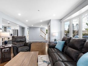 71 Pond Ln, Randolph MA 02368