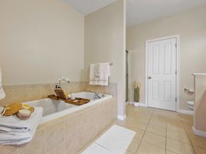 91 Buttercup Ln 91, Grafton MA 01560