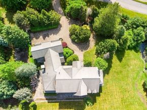 2 Stonegate Ln, Dover MA 02030