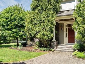 2 Stonegate Ln, Dover MA 02030