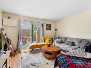 60 Bradley St ., Somerville MA 02145