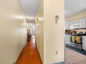 60 Bradley St ., Somerville MA 02145