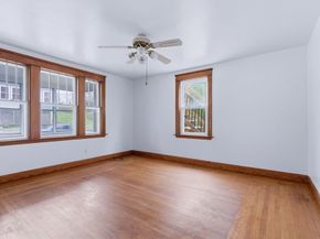 7 Third Avenue, Dudley MA 01571