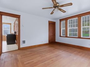 7 Third Avenue, Dudley MA 01571
