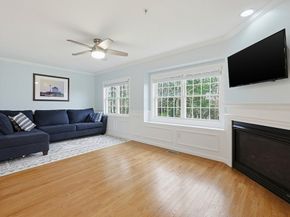 18 Azalea Ln 18, Grafton MA 01519